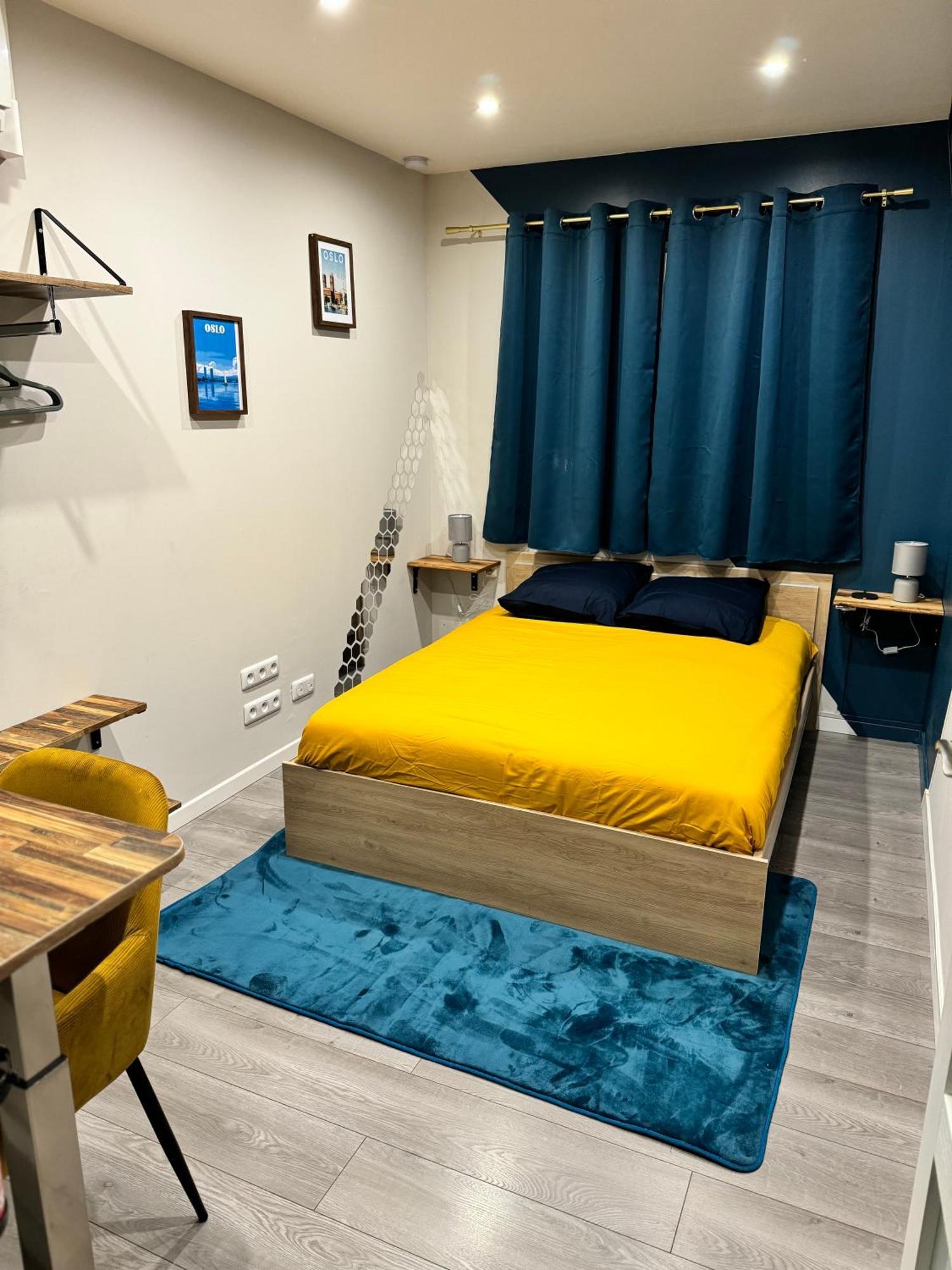 Worldroom Chambre Privee Avec Espace Commun Perpignan Zewnętrze zdjęcie