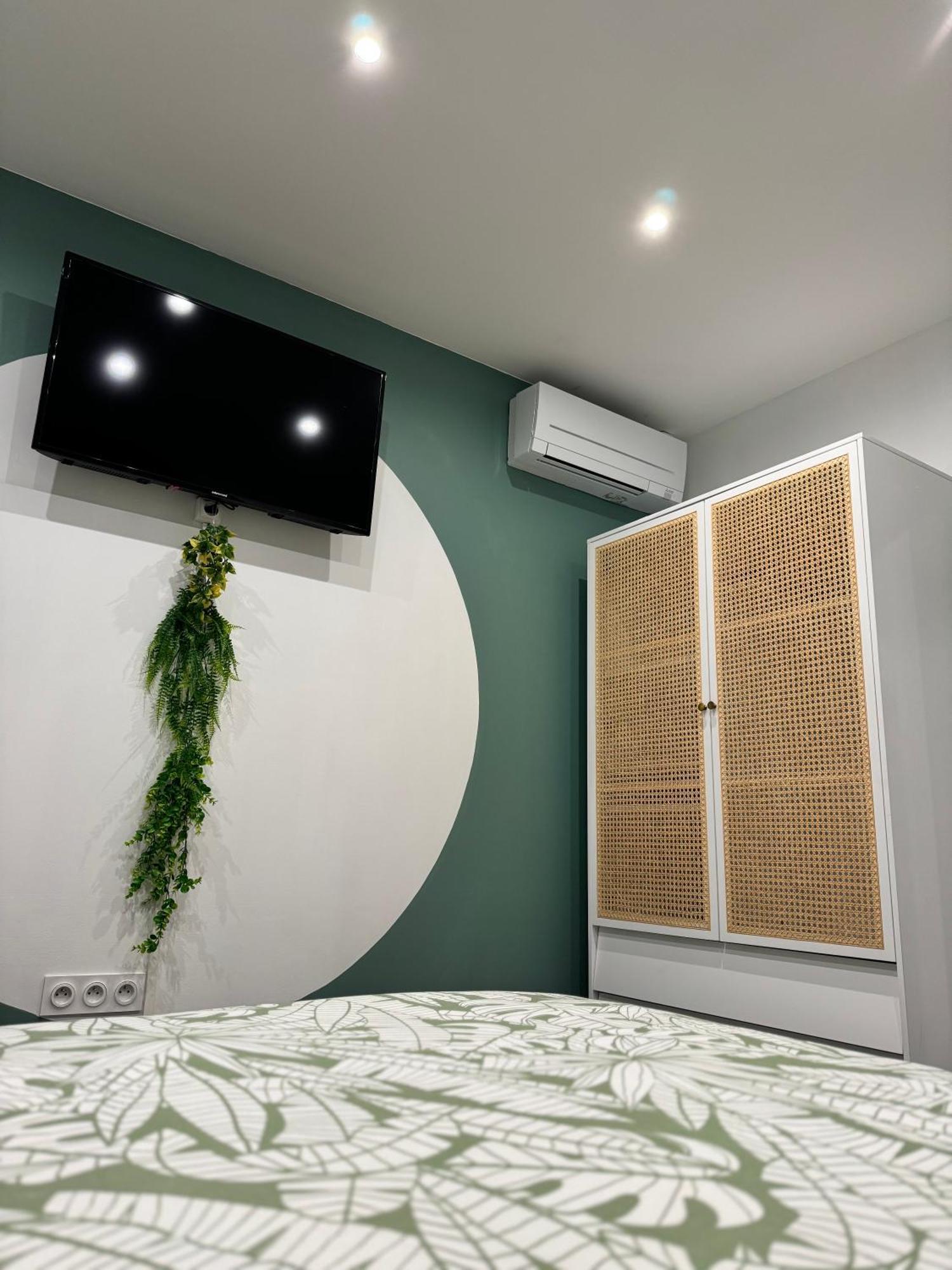 Worldroom Chambre Privee Avec Espace Commun Perpignan Zewnętrze zdjęcie